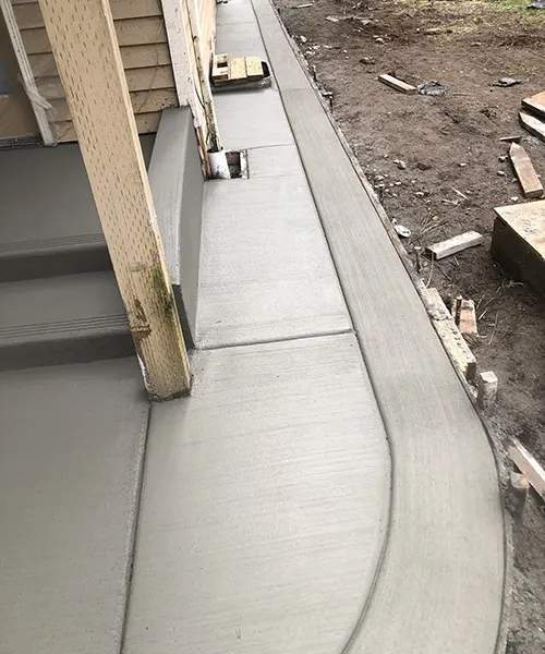 Broom finish driveway in Everett 